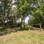 Ruhige Terrassenwohnung In Strandnaehe Fuer Bis Zu 4 Personen Lejlighed Sierksdorf